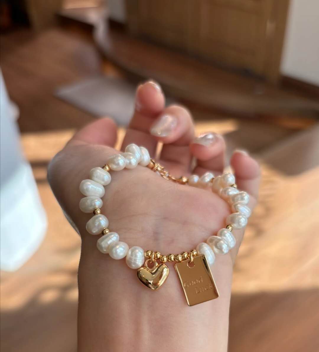 Pulsera perla de agua natural