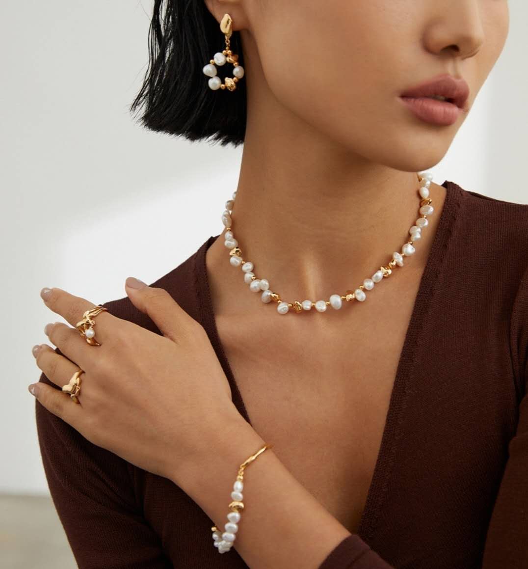 Pendiente plata de ley S925 con perla natural de agua dulce