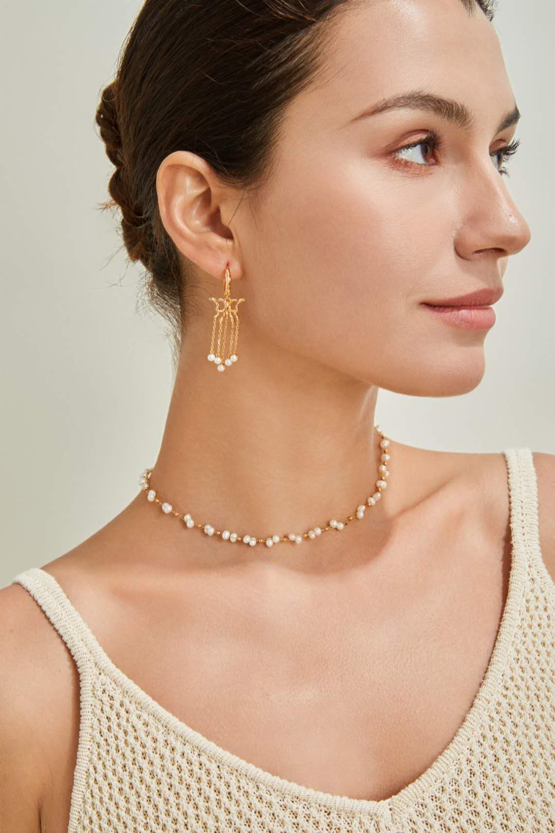 Collar perlita de agua dulce forma trenza plata de ley S925