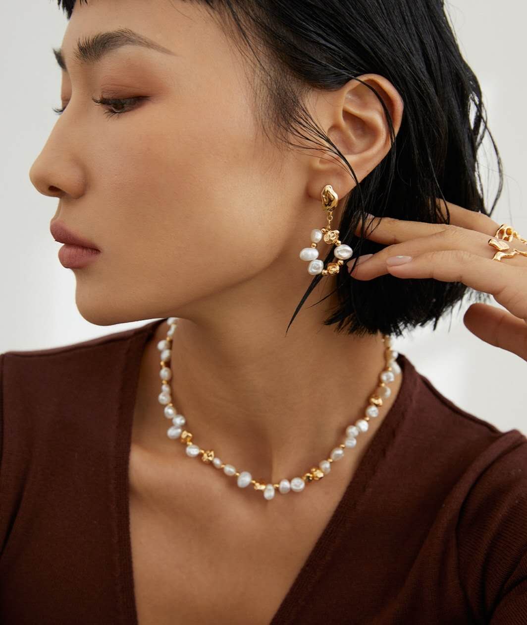 Collar Cuentas perla barroca plata de ley S925 baño de oro 18K